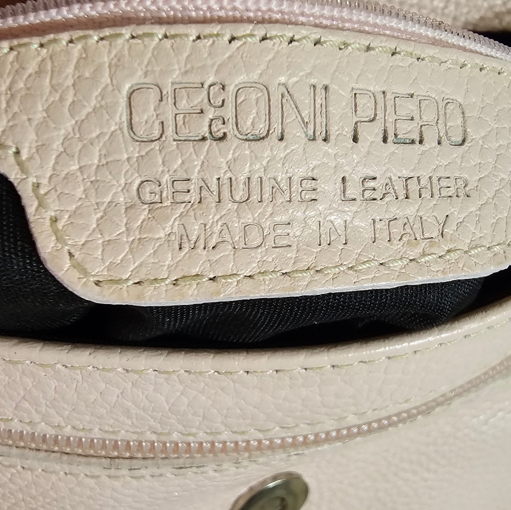 Cecconi Piero Pebbled Italian Leather Pale Pink Clutch with Bamboo Accent - Picture 2 of 13